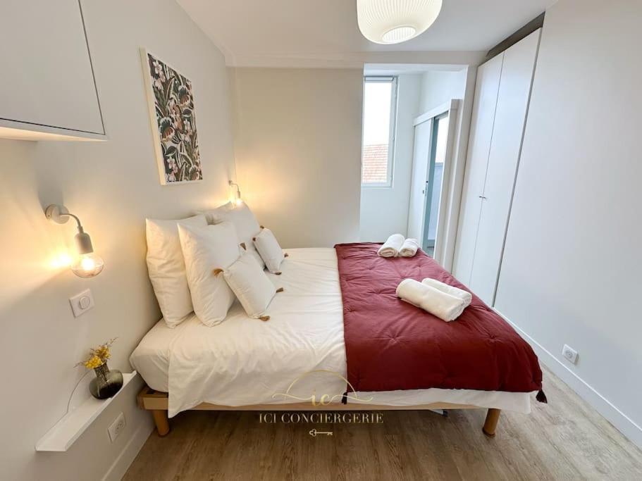 Le Petit Saint Louis Apartment Versailles Exterior photo
